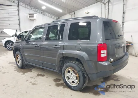 2015 Jeep Patriot Sport z USA, uszkodzony, nr VIN 1C4NJPBA6FD138824